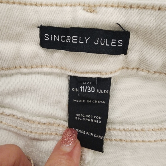 Sincerely Jules Cream High Rise Distressed Jeans size 11/30 EUC LIKE NEW - Picture 6 of 11